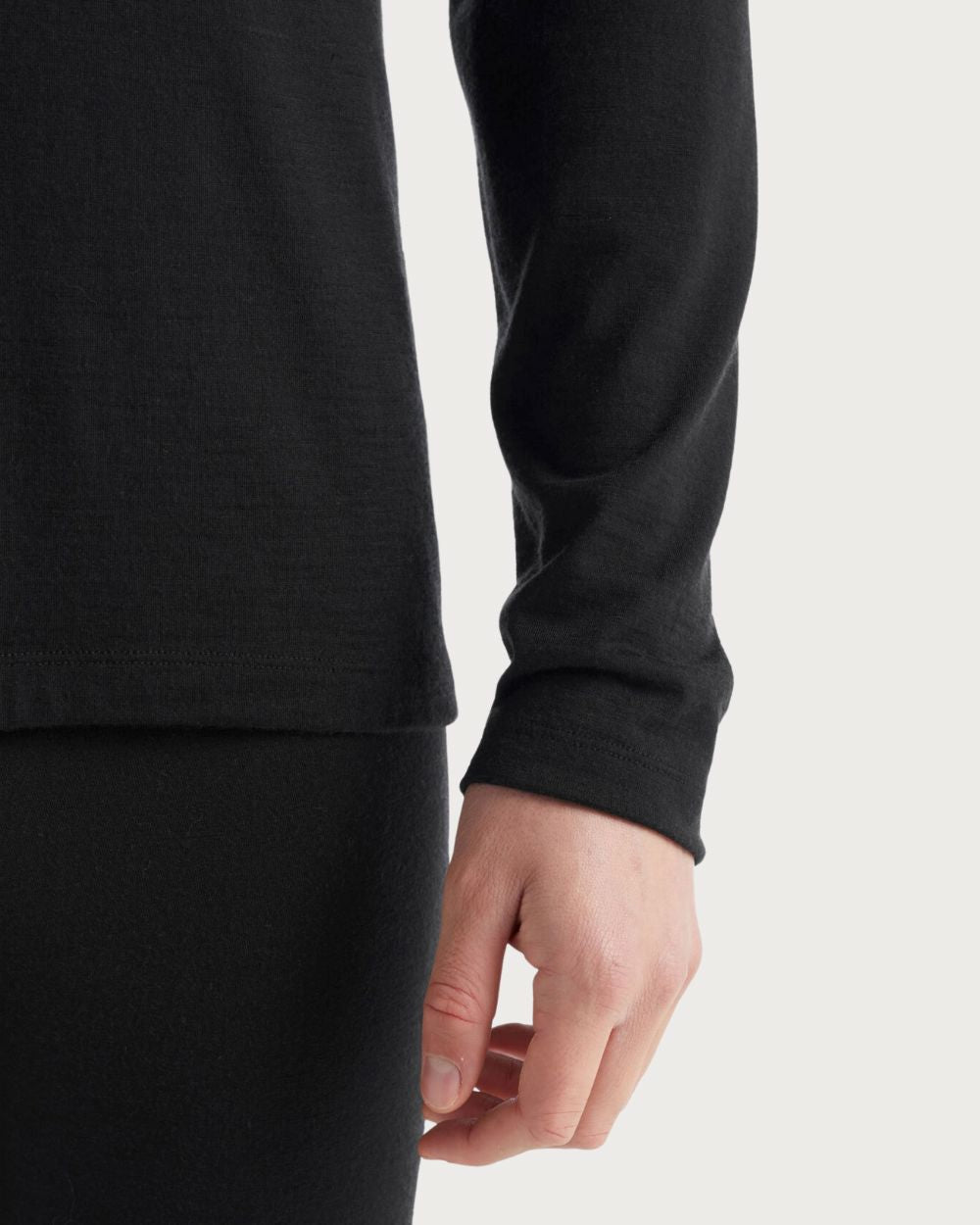 Mens Icebreaker Merino Oasis 200 Thermal Long Sleeve Crewe - Black Thermals Icebreaker