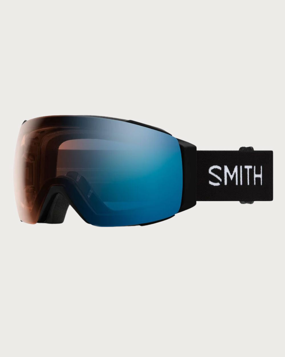 Smith I/O MAG XL Goggles (Large Fit) - Black ChromaPop Pro Photochromic Blue Mirror / ChromaPop Storm Blue Sensor Mirror Low Bridge Fit Goggles Smith