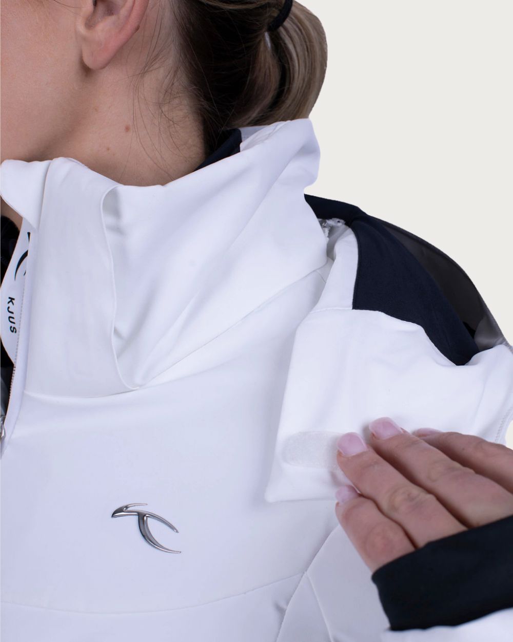 Womens Kjus Momentum Jacket - White Jackets Kjus