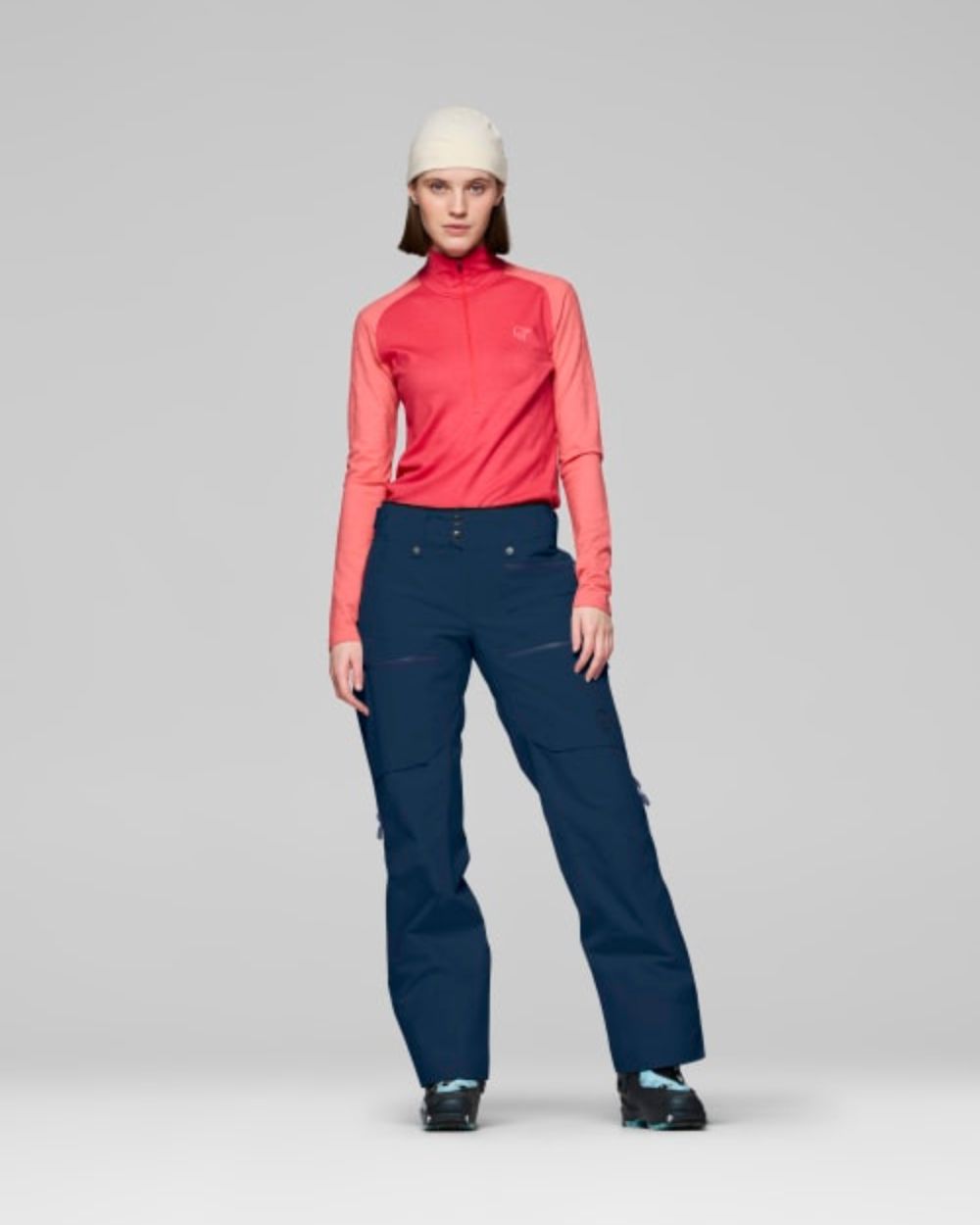 Womens Norrona Lofoten Gore-Tex Insulated Pant - Indigo Night Pants Norrøna