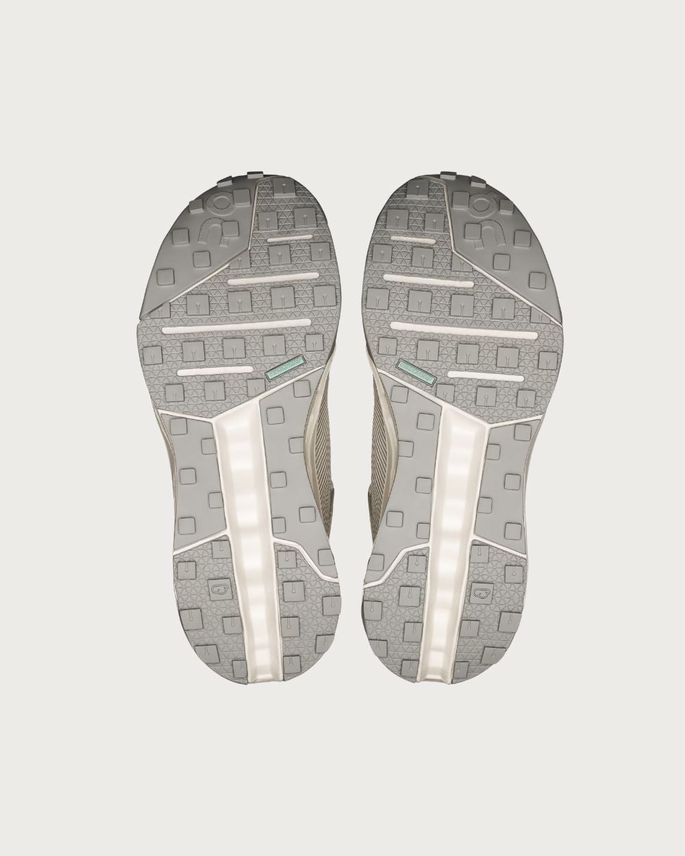 Womens On Cloudhorizon Waterproof - Ivory/Ice Footwear On Running