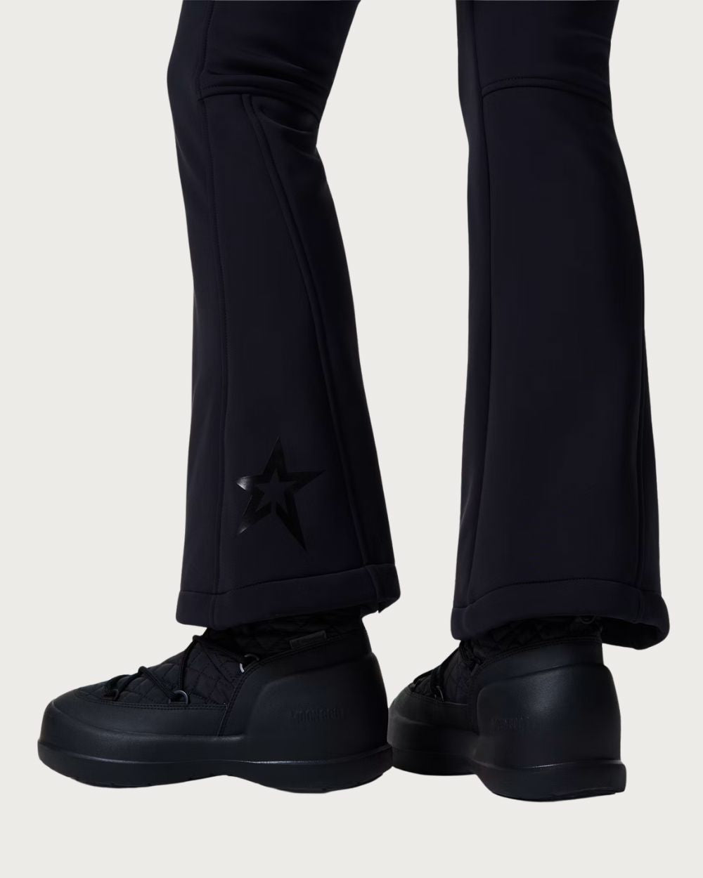 Women's Perfect Moment Aurora Mid Rise Apres Pant - Black Pants Perfect Moment