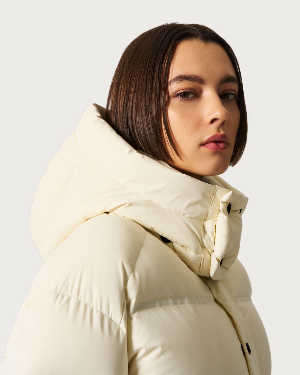 Womens Perfect Moment Moments Ski Jacket - Snow White Jackets Perfect Moment