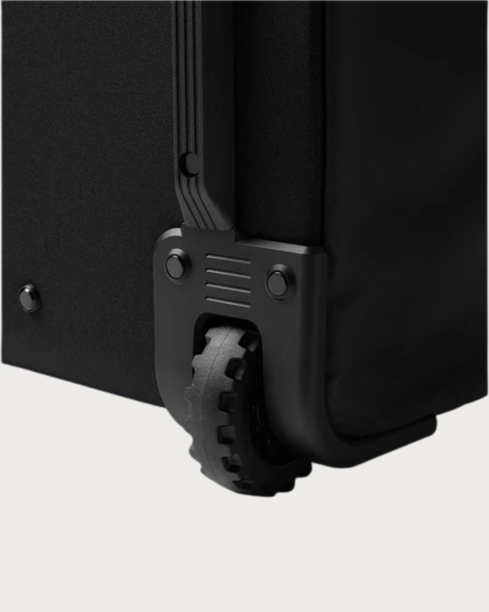 D_b_ Hugger Roller Bag 90L - Blackout Luggage D_b_ 