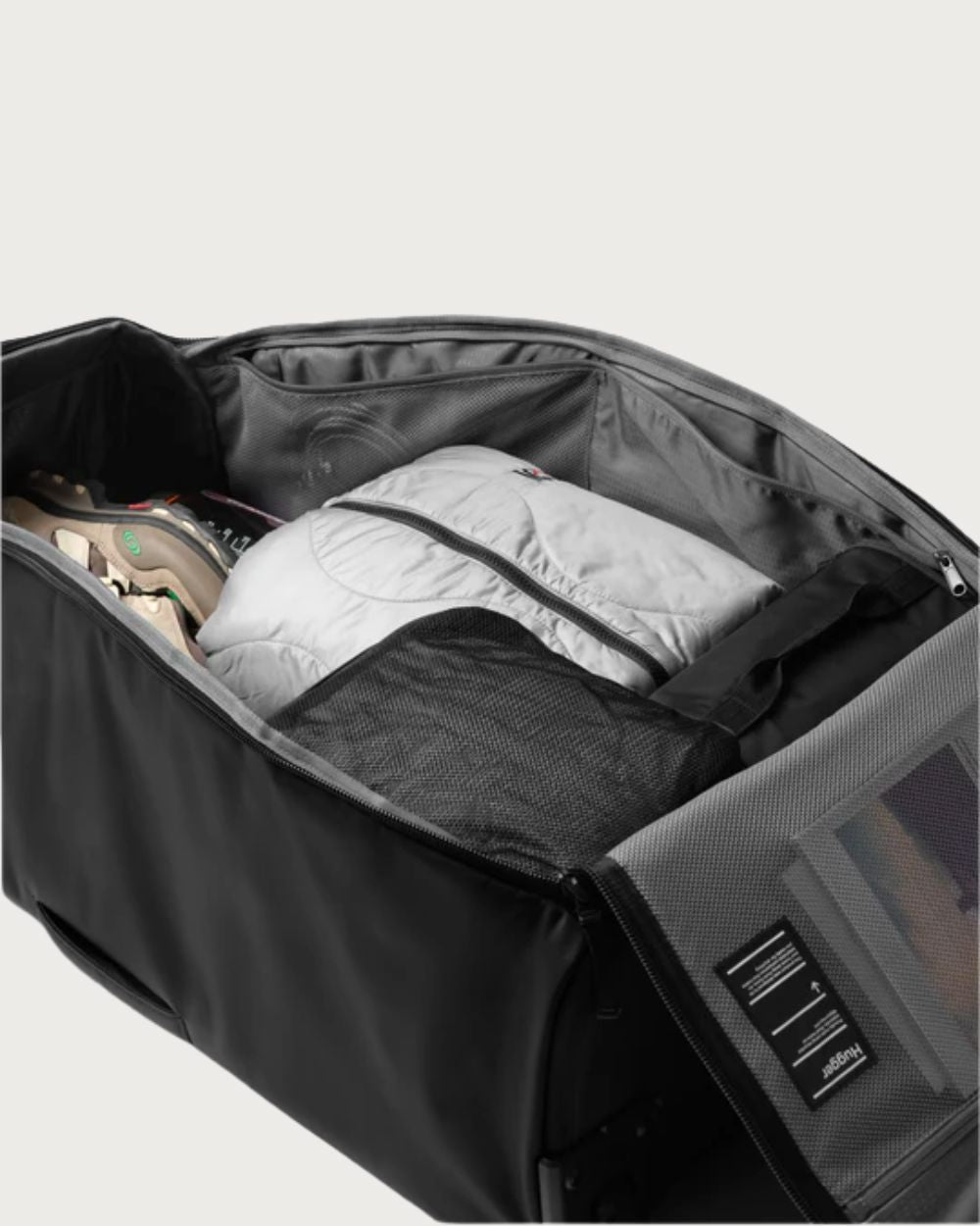 D_b_ Hugger Roller Bag 90L - Blackout Luggage D_b_ 