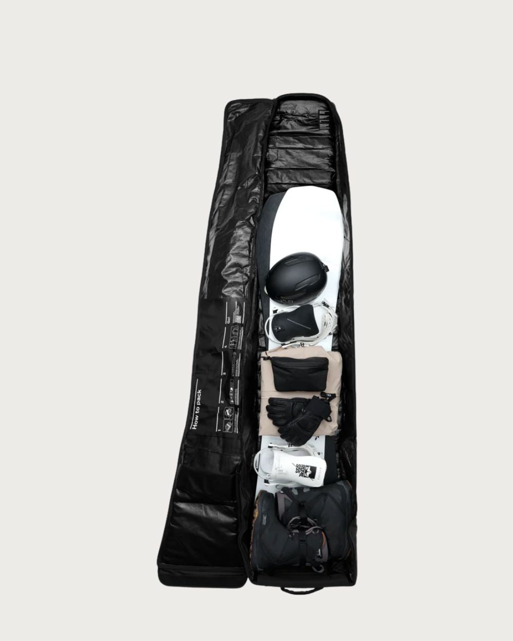 D_b_ Snow Roller Pro 127L - Blackout Luggage D_b_ 
