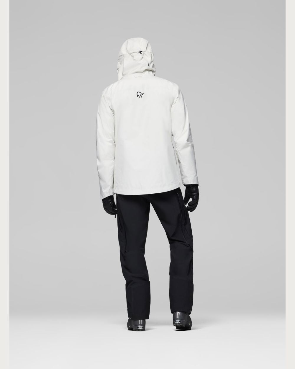 Mens Norrøna Lofoten Gore-Tex Insulated Jacket - White Whisper Jackets Norrøna 