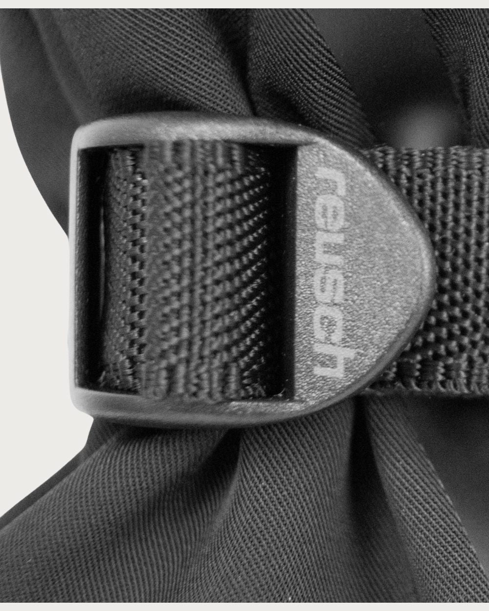 Reusch Down Spirit GORE-TEX Mitten - Black/Silver Mittens Reusch 
