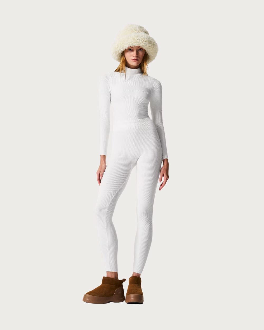 Women's Perfect Moment Chalet Base Layer Pant - Snow White Thermals Perfect Moment 