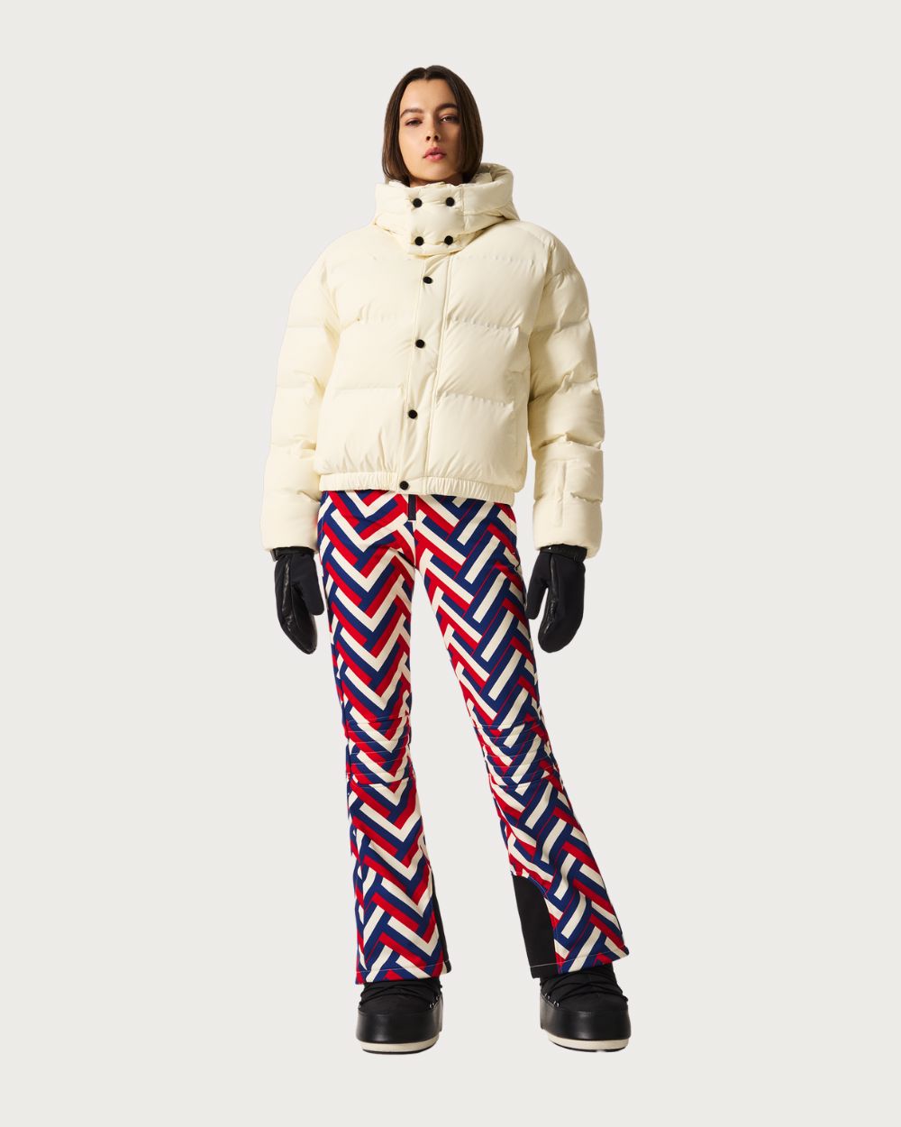 Womens Perfect Moment Moments Ski Jacket - Snow White Jackets Perfect Moment 
