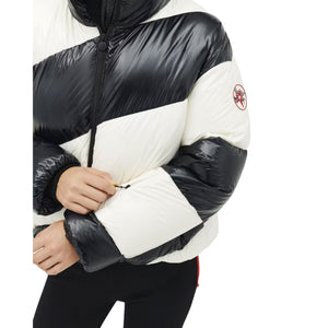 Womens Perfect Moment Super Mojo III Jacket - Black / Snow White Cire Jackets Perfect Moment 