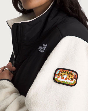 Womens The North Face Retro Denali Jacket - White Dune / TNF Black Jackets The North Face 